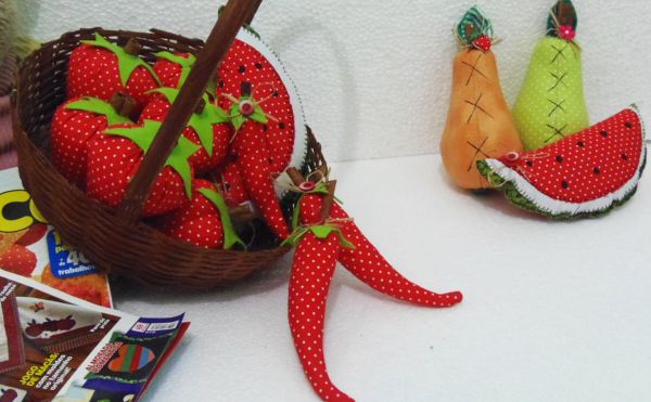 É dia de feira!! cesta de frutas